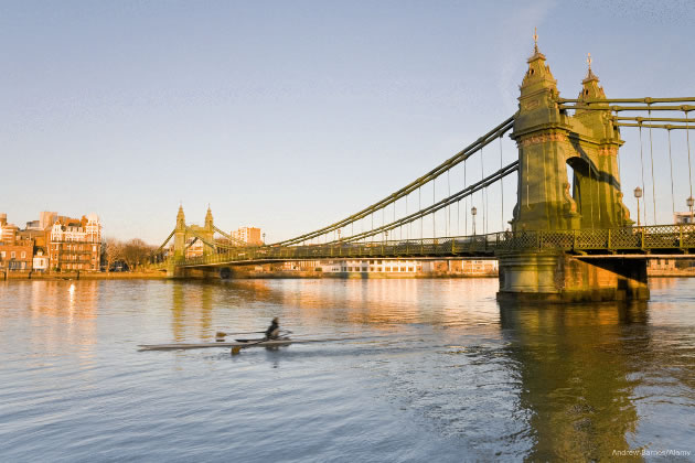 Hammersmith Bridge as it us currently