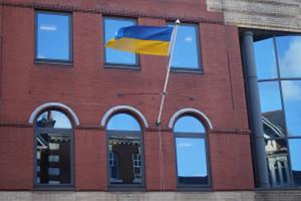 The Ukrainian flag flying outside 145 King Street in Hammersmith