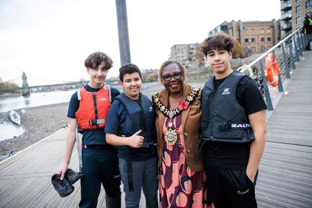 H&F Mayor Cllr Sharon Holder (second from the right) with Fulham Reach Boat Club rowers