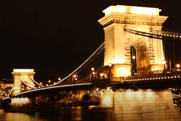 Széchenyi Chain Bridge