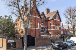 Two Million Pound Price Drop for W12 House